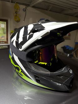 Motocross healtmet