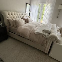 Kind Size Restoration Hardware Sleigh Bed 