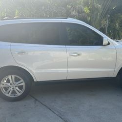 2011 Hyundai Santa FE