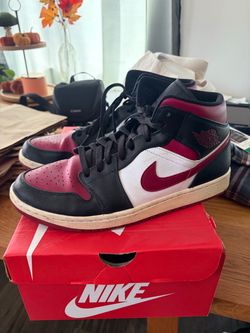High top Men’s Nike dunks