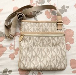 Michael Kors Purse Set