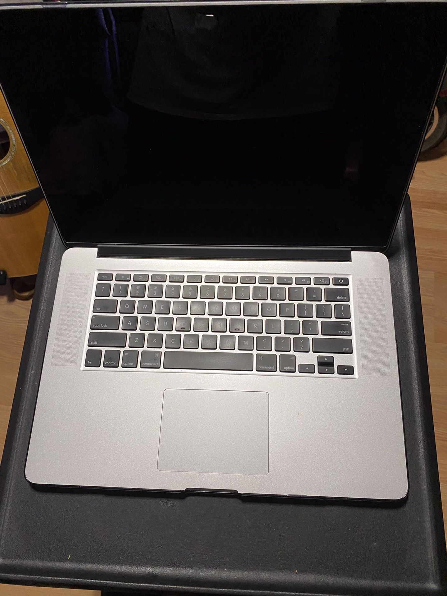 Apple MacBook Pro 2.7Ghz i7 Quad Core (16GB) Loaded Production Mac!!