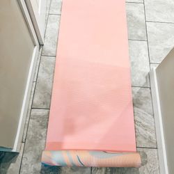 BRAND NEW YOGA MAT!!!!