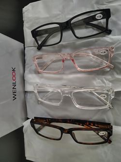 Pack of 4 Reading Glasses  NEW!