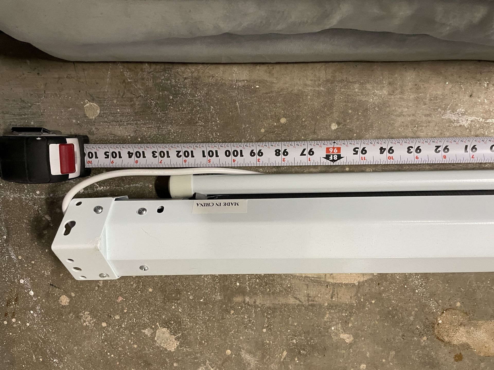 100 Inch Remote Projector Screen 