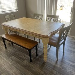 Dinning Table