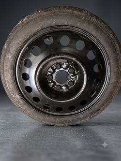 🚗💨 ¡OFERTA! Neumático y Rin Black Steel (T145/70R17) - $110.       🚗💨 SPECIAL OFFER! Black Steel Tire and Rim (T145/70R17) - $110