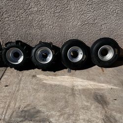 Quad sand tires