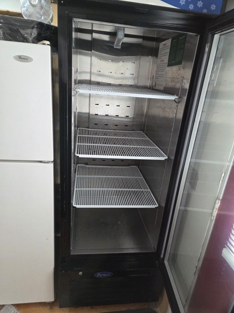 Commercial Refrigerator 