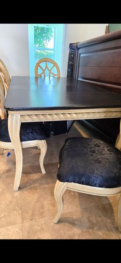 Beautiful large dining set