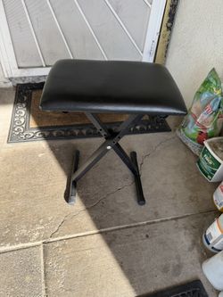 X-style padded keyboard bench