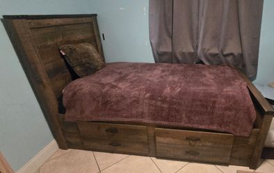 Amazing Twin Bed with storage and mattress