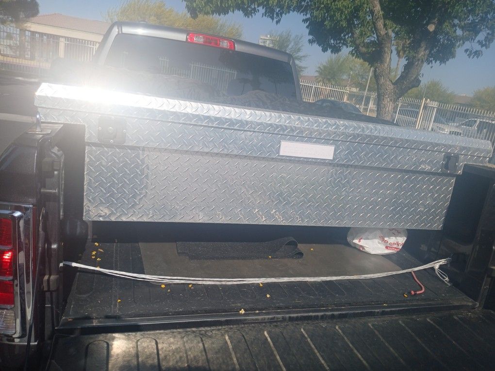 Craftsman Tool Box