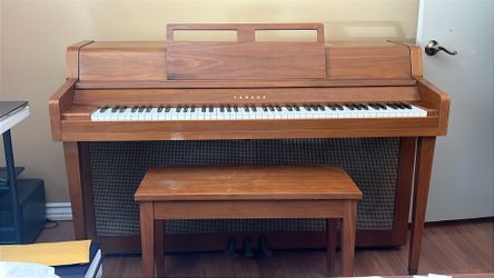 Yamaha piano