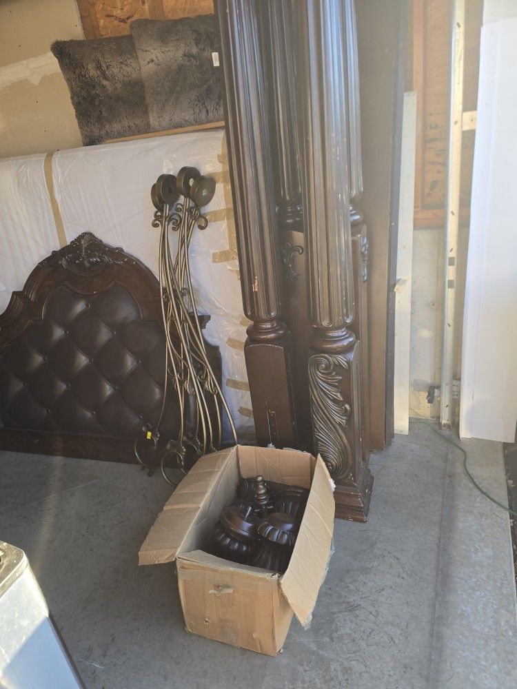 4 Post Queen Bed Frame