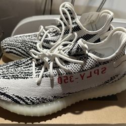 YEEZY 350 Zebra New