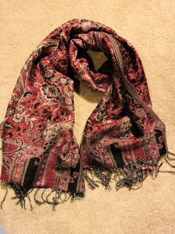 Purpleish pink scarf