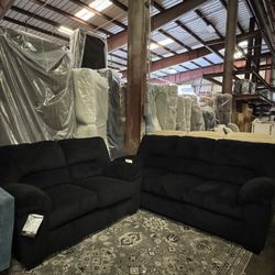 Sofa & Loveseat. 🚚WE DELIVER🚚