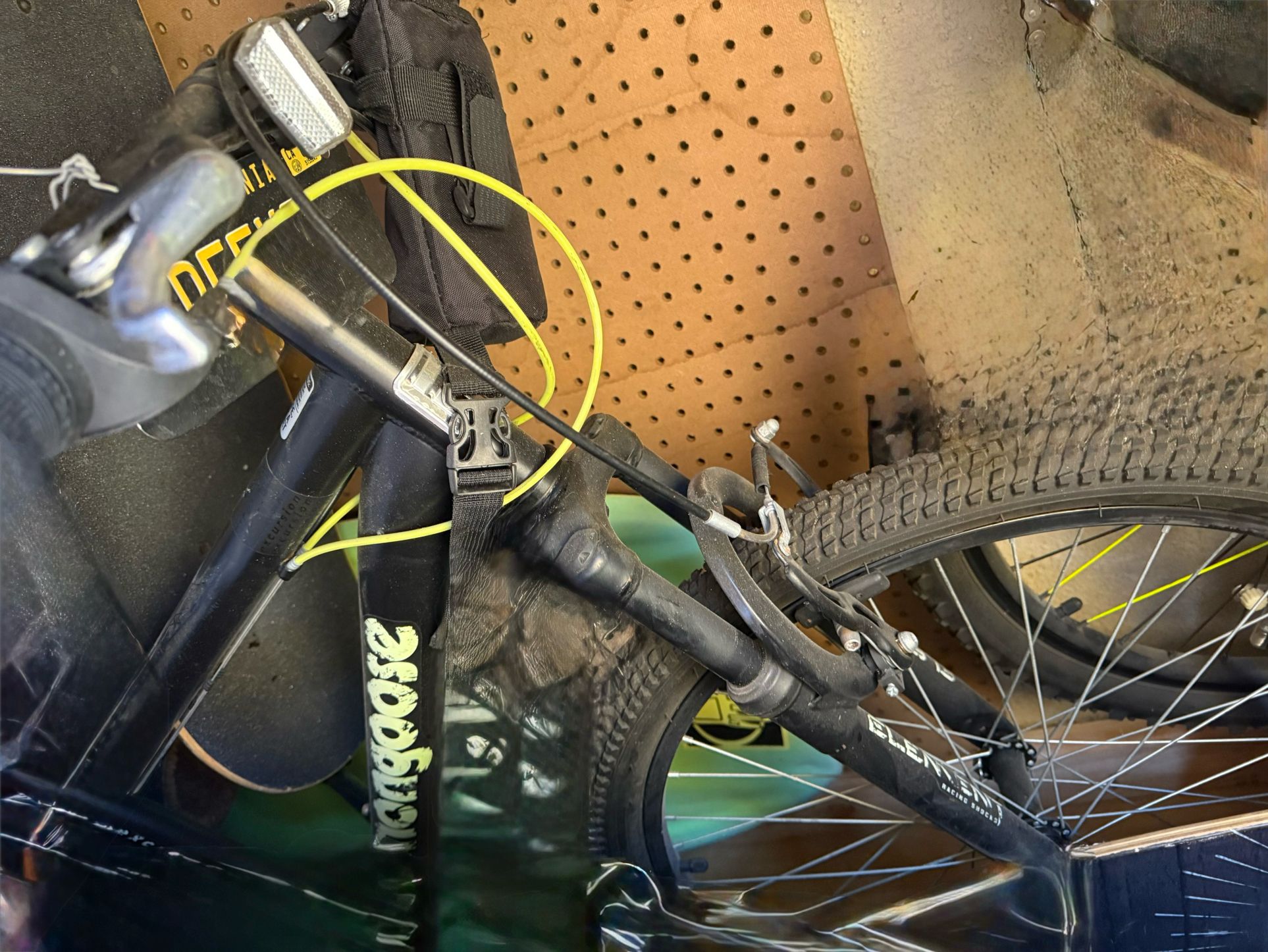 Boys Men’s Black Mongoose Mountain Rugged Terrain Bike 24” Bright