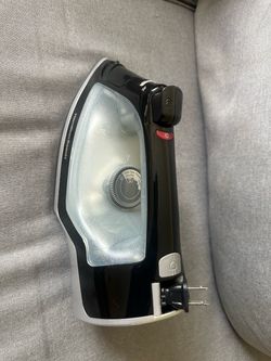 Hamilton Beach Full-Size Steam Iron with Retractable Cord