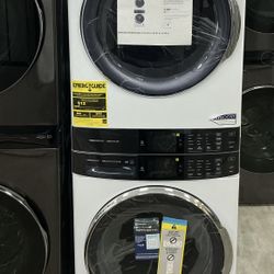 Electrolux 4.5 cu. ft. Stacked Washer 8.0 cu. ft. Gas Dryer Laundry Tower 