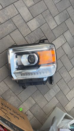 2014 gmc sierra oem headlight