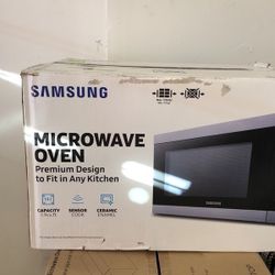 Microwave O9