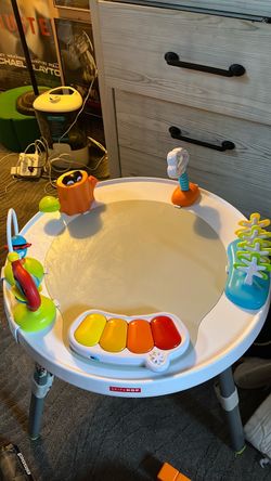 Ski Hop Explore & More activity center