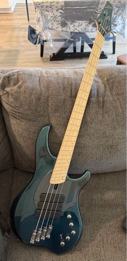 4 String Dingwall Bass with Case