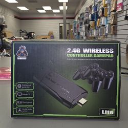 Wireless Controller Gamepad With 2 Remote Control 