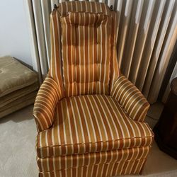  2 Vintage Accent chairs
