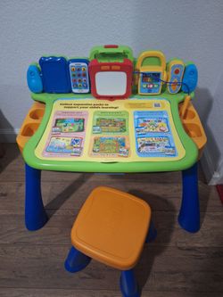 VTECH touch and learn activity desk