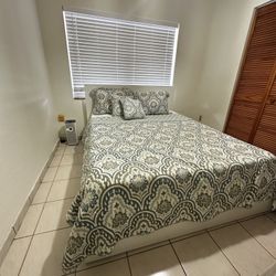 Queen White Ikea Malm Bed