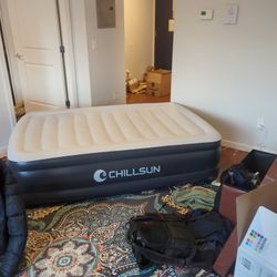 Full Size Air Mattress Like Nw
