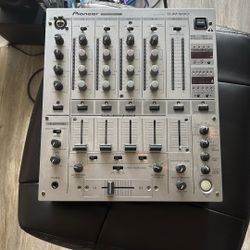 Pioneer DJM-600 Mixer 