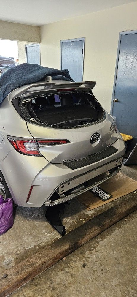 Toyota Corolla Hatchback 2020 Hatch For Parts Camera Wing Etc All Electronics Good