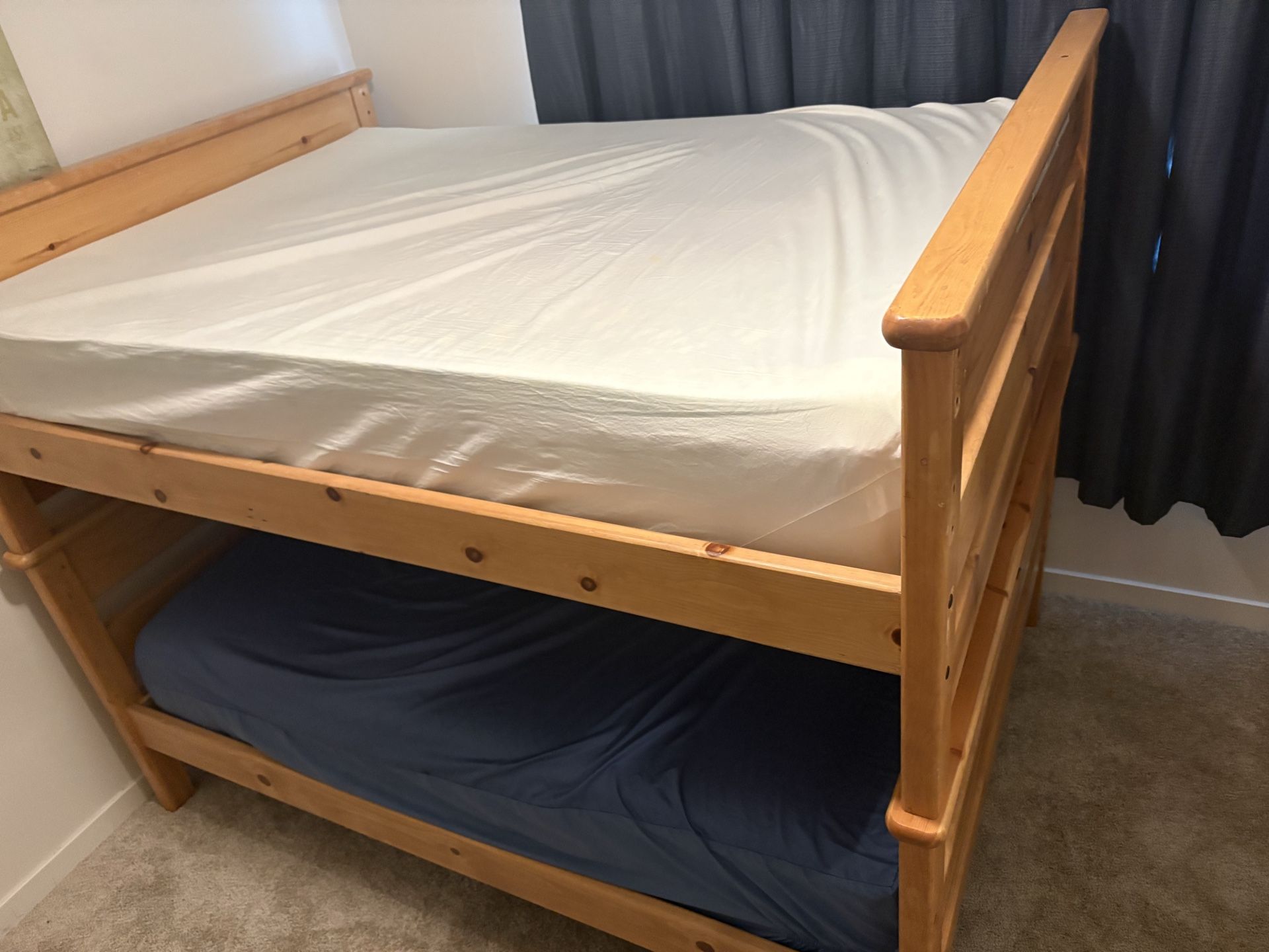 Full size bunk bed