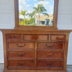 Ashley Furniture Dresser And Mirror