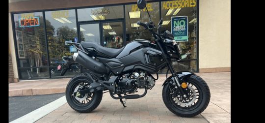 BRAND NEW BOOM VADER 125CC STREET BIKE 100% FINANCING