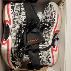 Nike Mens Size 11 Old School Graffiti Print 