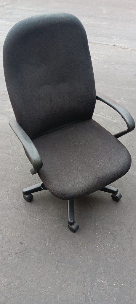 Home Or office Chairs 