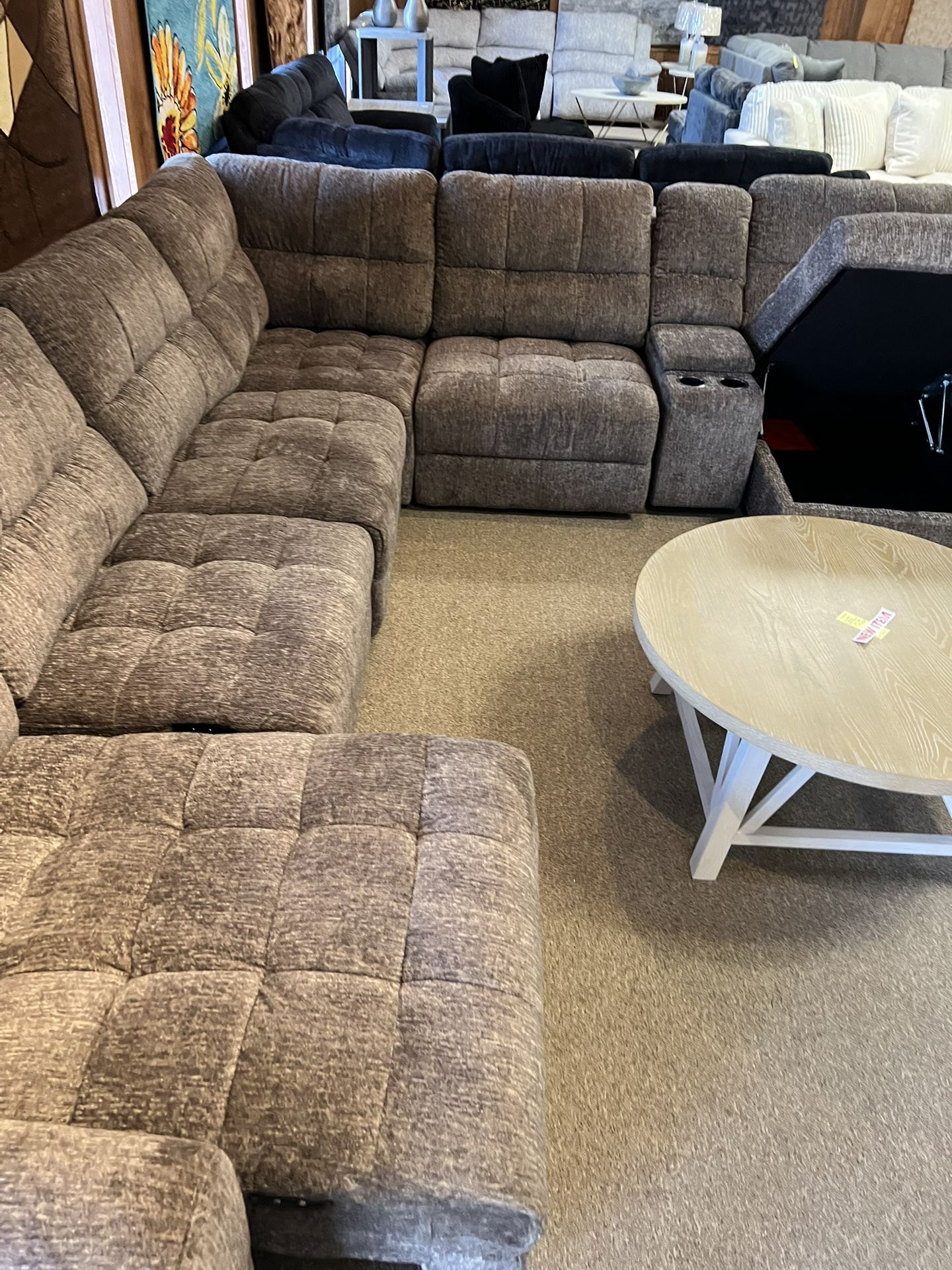 Electric Reclining Storage Sectional!