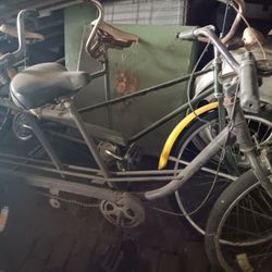 2 Old Tandem Bikes