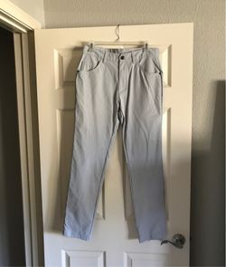 Men’s 30/32 slacks