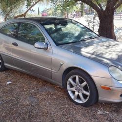2003 Mercedes C230 Coupe Hatchback (Parts Available) 