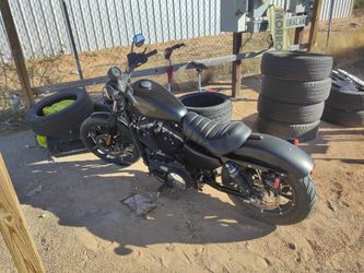 2016 Harley Davidson 883