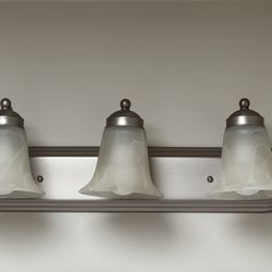 Bathroom Vanity Light Fixtures ( set of 2)