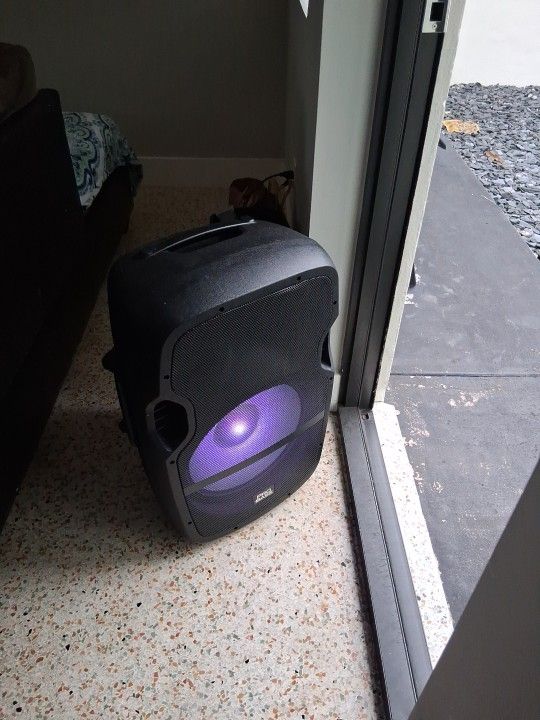 Elavate LP Pro Bass Speaker Bluetooth