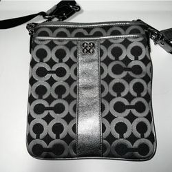 Vintage Coach 46802 Gunmetal/Black/ Silver Crossbody Bag or Shoulder Purse