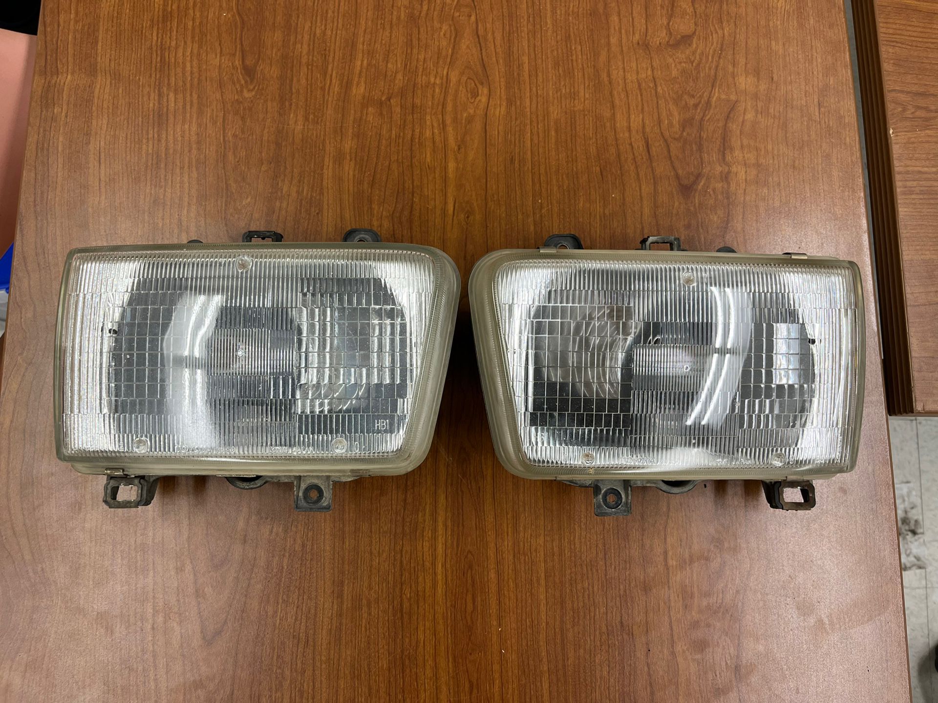 Toyota 4Runner Headlights